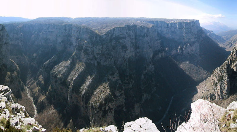 каньон викос