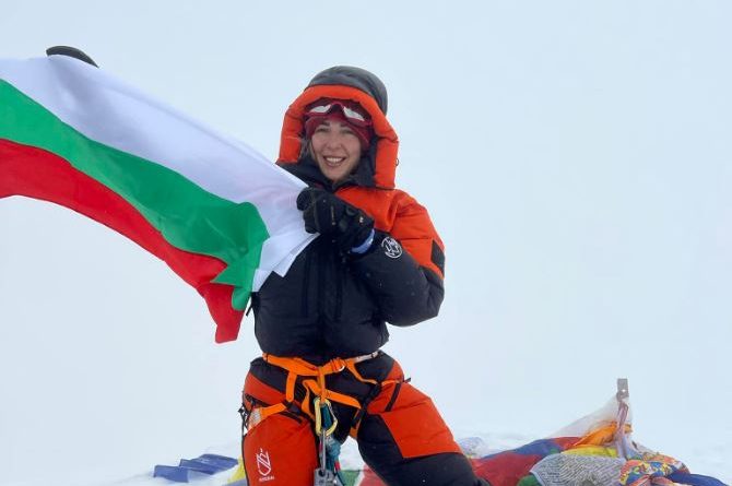 Силвия Аздреева на К2