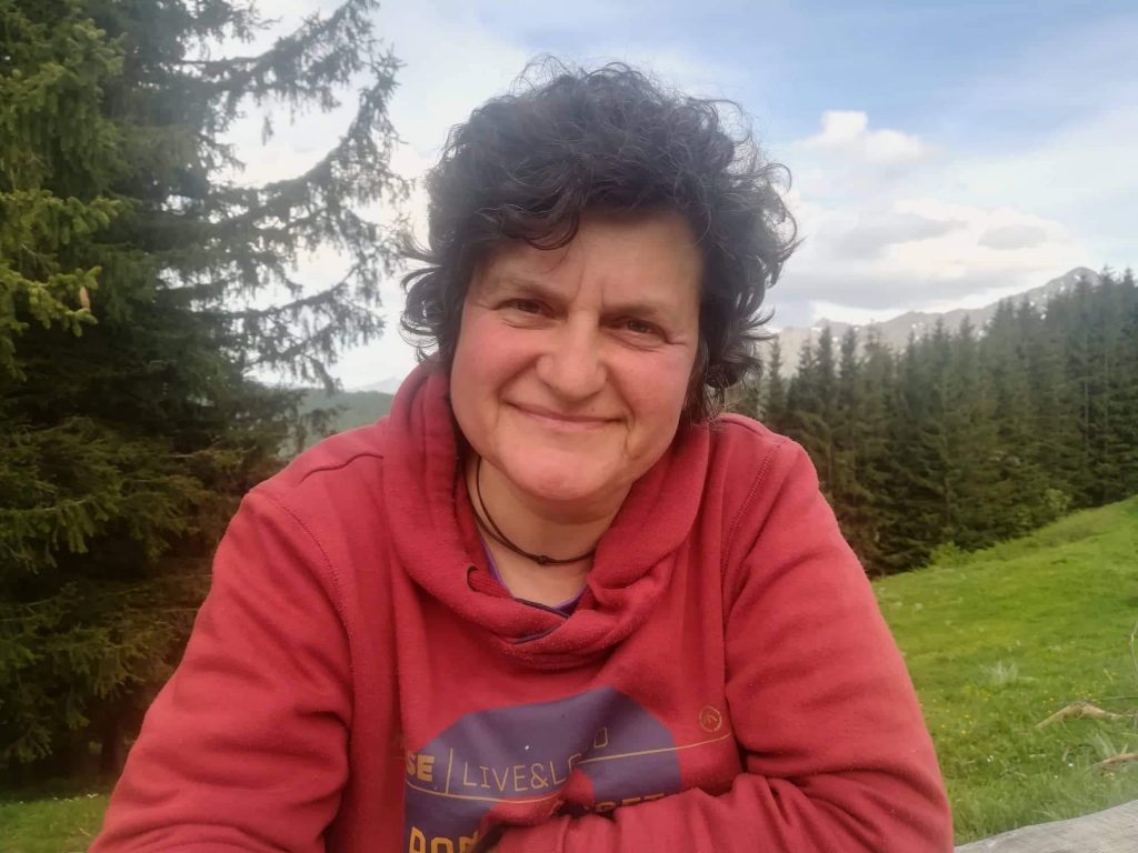 Ема Гатева, хижа Амбарица