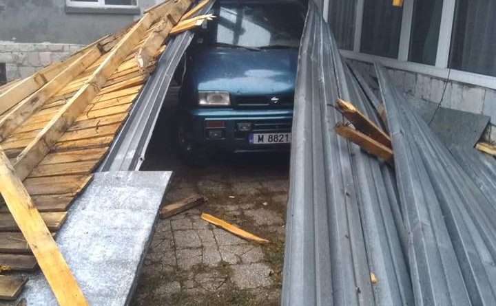 хижа ком нова покрив