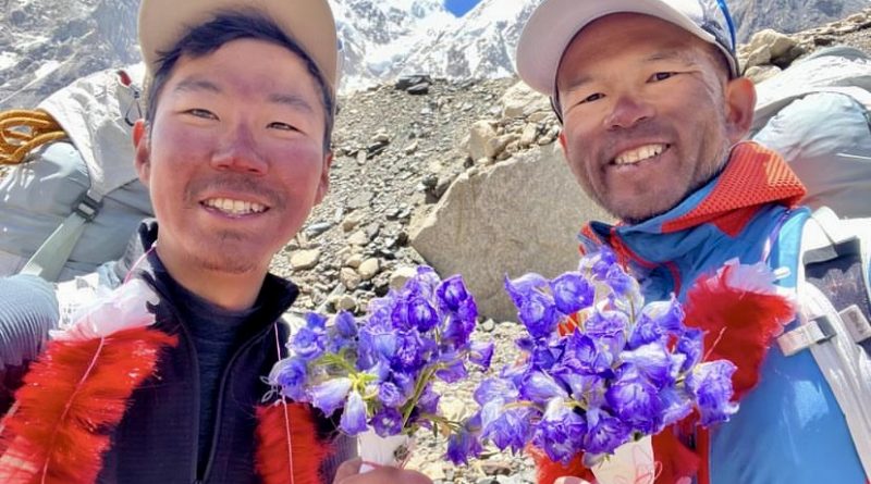 Казуя Хираиде и Кенро Накаджима