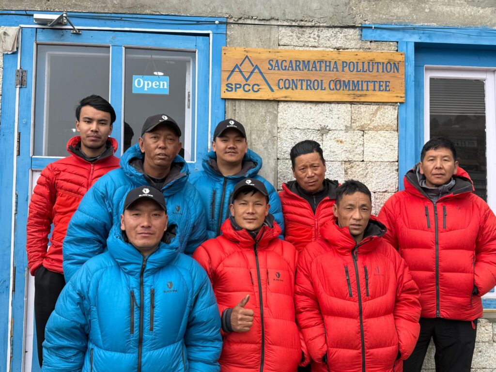 Екипът Icefall Doctors през 2026 г.