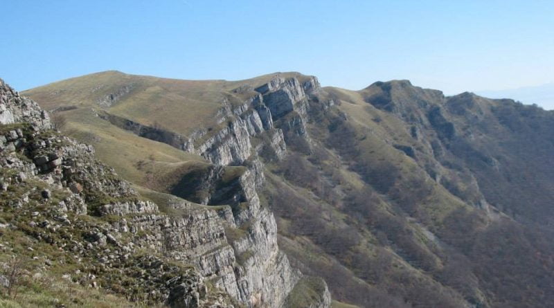 кобилини стени