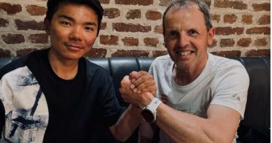 Нима Ринджи Шерпа и Симоне Моро