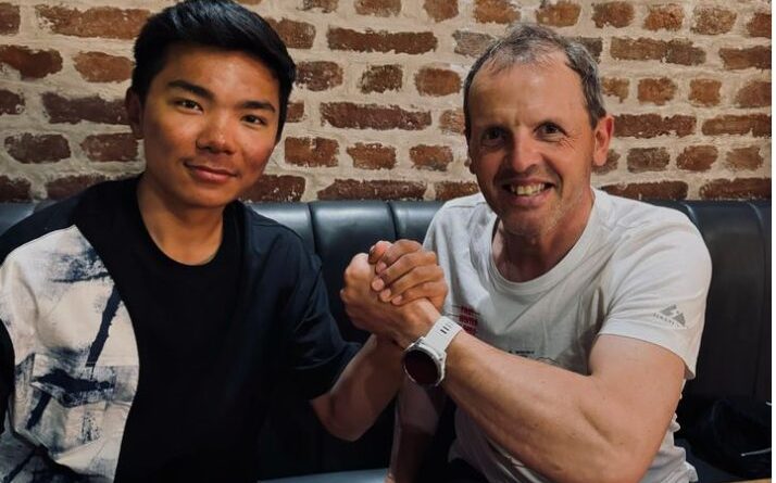 Нима Ринджи Шерпа и Симоне Моро