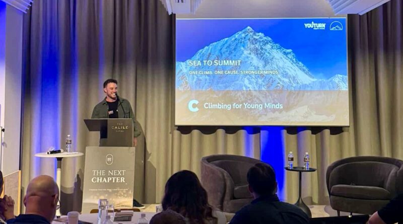 Оливър Форан