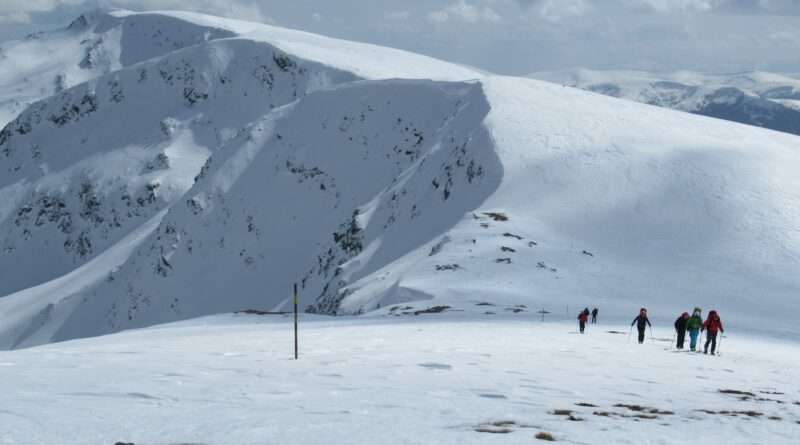 ски туринг, Върхове
