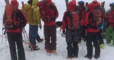 планински сапсители в Рила, зима