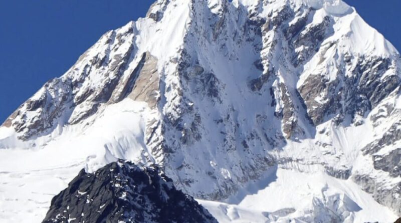 връх сато хималаи