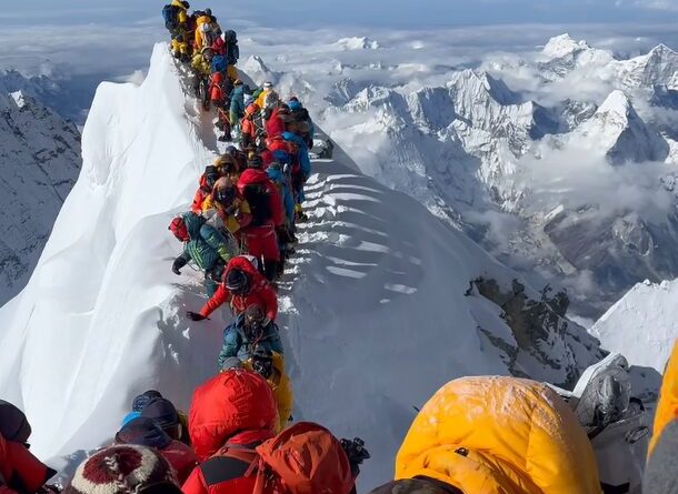 Трафик на Еверест