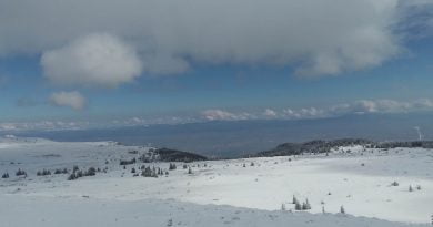 Облачно и с превалявания ще бъде времето през уикенда